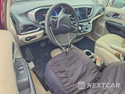 Zdjęcie 8 z 13 samochodu: 2018 CHRYSLER PACIFICA HYBRID TOURING PLUS VIN:2C4RC1H71JR236606 - miniatura