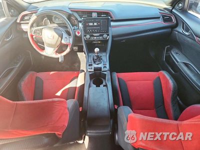 Zdjęcie 8 z 12 samochodu: 2017 HONDA CIVIC TYPE-R TOURING VIN:SHHFK8G72HU202632 - miniatura