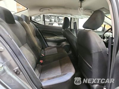 Zdjęcie 10 z 12 samochodu: 2025 NISSAN VERSA SV VIN:3N1CN8EV2SL837925 - miniatura