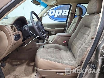 Zdjęcie 7 z 13 samochodu: 2005 FORD EXPLORER XLS VIN:1FMZU62E65ZA54425 - miniatura