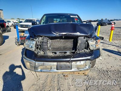 Piąte zdjęcie samochodu w środku: 2018 RAM 1500 SLT VIN:1C6RR7GG2JS218821 - miniatura