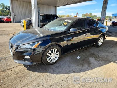 2020 NISSAN ALTIMA S 1N4BL4BVXLC255067 - główne zdjęcie licytacji z USA - miniatura