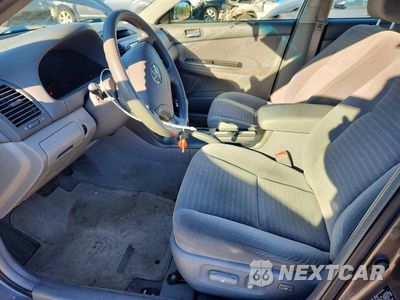 Zdjęcie 7 z 12 samochodu: 2005 TOYOTA CAMRY VIN:4T1BE32K45U524502 - miniatura