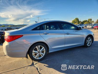 Trzecie zdjęcie samochodu z tyłu: 2013 HYUNDAI SONATA LIMITED VIN:5NPEC4AC0DH608543 - miniatura