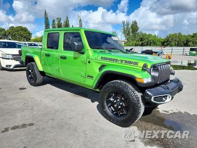 Czwarte zdjęcie samochodu z boku: 2025 JEEP GLADIATOR SPORT VIN:1C6PJTAGXSL520501 - miniatura