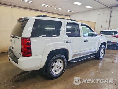 Trzecie zdjęcie samochodu z tyłu: 2008 CHEVROLET TAHOE K1500 VIN:1GNFK13038R244746 - miniatura
