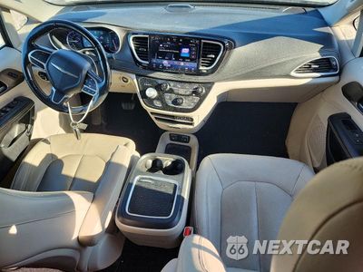 Zdjęcie 8 z 13 samochodu: 2021 CHRYSLER PACIFICA HYBRID TOURING L VIN:2C4RC1L72MR599217 - miniatura