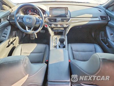 Zdjęcie 8 z 12 samochodu: 2019 HONDA ACCORD SPORT VIN:1HGCV2F38KA029434 - miniatura