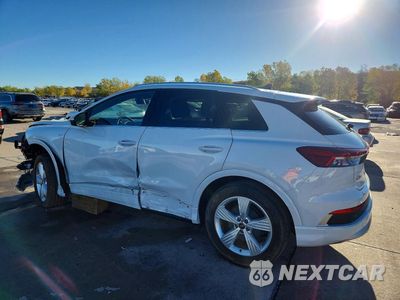 Drugie zdjęcie samochodu z przodu: 2024 AUDI Q4 E-TRON PREMIUM VIN:WA1KUBFZ8RP036533 - miniatura