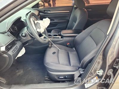Zdjęcie 7 z 12 samochodu: 2021 NISSAN ALTIMA SV VIN:1N4BL4DV3MN389048 - miniatura