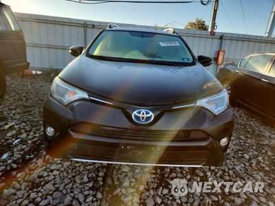 Piąte zdjęcie samochodu w środku: 2016 TOYOTA RAV4 HV XLE VIN:JTMRJREV2GD011226 - miniatura