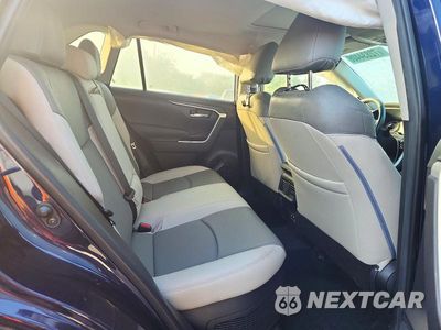 Zdjęcie 10 z 13 samochodu: 2021 TOYOTA RAV4 HYBRID XLE VIN:4T3R6RFV2MU023729 - miniatura