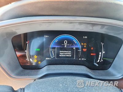 Zdjęcie 9 z 13 samochodu: 2026 TOYOTA COROLLA HYBRID LE VIN:JTDBCMFE4T3114788 - miniatura