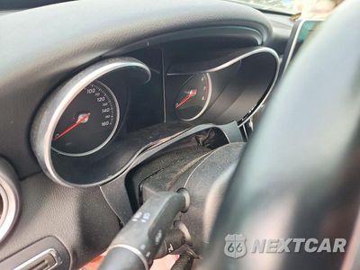 Zdjęcie 9 z 12 samochodu: 2015 MERCEDES-BENZ C 300 4MATIC VIN:55SWF4KB2FU048641 - miniatura