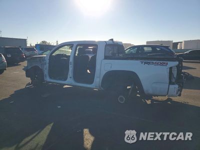 Drugie zdjęcie samochodu z przodu: 2018 TOYOTA TACOMA TRD OFF-ROAD VIN:3TMCZ5AN4JM180771 - miniatura