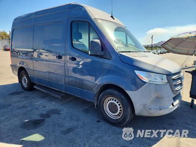 Czwarte zdjęcie samochodu z boku: 2019 MERCEDES-BENZ SPRINTER 2500/3500 DELIVERY VAN VIN:WD4PF0CD4KT004569 - miniatura