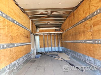 Zdjęcie 10 z 13 samochodu: 2023 ISUZU NPR HD BOX TRUCK VIN:54DC4W1D7PS200096 - miniatura
