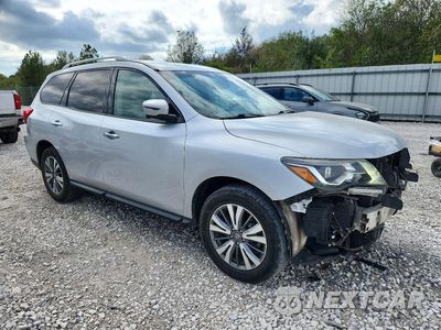 Czwarte zdjęcie samochodu z boku: 2019 NISSAN PATHFINDER SL VIN:5N1DR2MM5KC637172 - miniatura