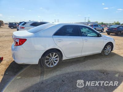 Trzecie zdjęcie samochodu z tyłu: 2013 TOYOTA CAMRY HYBRID XLE VIN:4T1BD1FK1DU065509 - miniatura