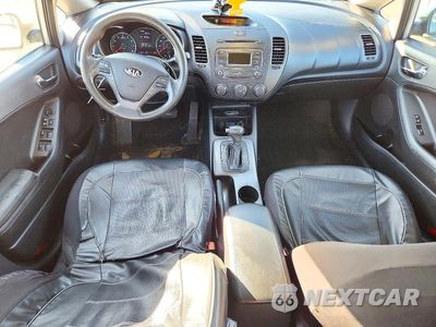 Zdjęcie 8 z 12 samochodu: 2015 KIA FORTE LX VIN:KNAFX4A66F5375710 - miniatura