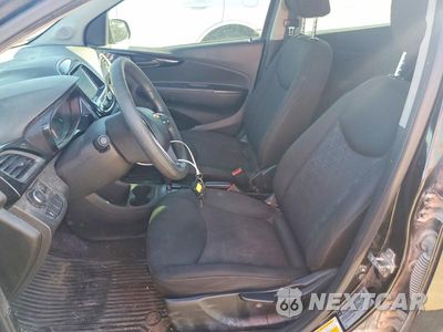 Zdjęcie 7 z 12 samochodu: 2019 CHEVROLET SPARK 1LT VIN:KL8CD6SA7KC758079 - miniatura