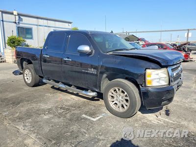 Czwarte zdjęcie samochodu z boku: 2011 CHEVROLET SILVERADO C1500 LT VIN:3GCPCSE05BG385807 - miniatura