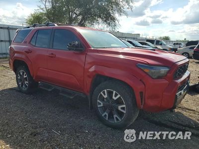 Czwarte zdjęcie samochodu z boku: 2025 TOYOTA 4RUNNER TRD SPORT PREMIUM VIN:JTEVA5BR3S5001527 - miniatura