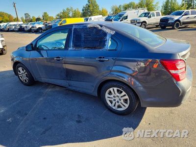 Drugie zdjęcie samochodu z przodu: 2018 CHEVROLET SONIC LS VIN:1G1JB5SGXJ4136399 - miniatura