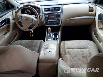 Zdjęcie 8 z 13 samochodu: 2016 NISSAN ALTIMA 2.5 SV VIN:1N4AL3AP5GC226302 - miniatura