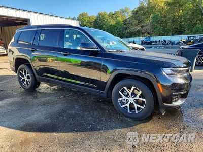 Czwarte zdjęcie samochodu z boku: 2025 JEEP GRAND CHEROKEE L LIMITED VIN:1C4RJKBG1S8628289 - miniatura