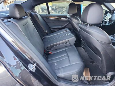 Zdjęcie 10 z 12 samochodu: 2020 BMW 530 XI VIN:WBAJR7C06LCD71293 - miniatura