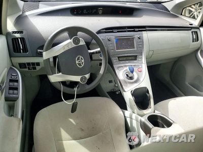Zdjęcie 8 z 12 samochodu: 2012 TOYOTA PRIUS TWO VIN:JTDKN3DU0C1580552 - miniatura