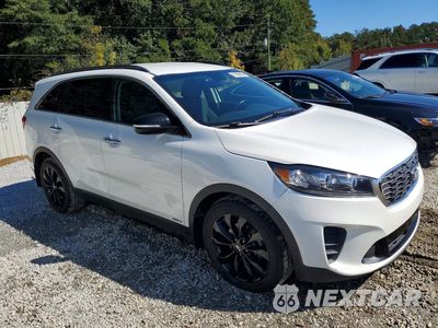 Czwarte zdjęcie samochodu z boku: 2020 KIA SORENTO S VIN:5XYPGDA50LG693985 - miniatura