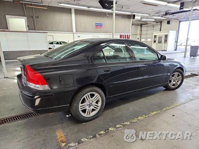 Trzecie zdjęcie samochodu z tyłu: 2005 VOLVO S60 2.5T VIN:YV1RH592152474157 - miniatura