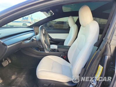 Zdjęcie 7 z 13 samochodu: 2019 TESLA MODEL 3 VIN:5YJ3E1EA5KF313085 - miniatura