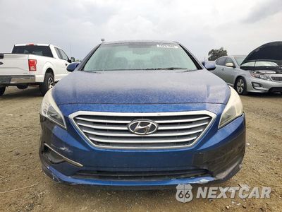 Piąte zdjęcie samochodu w środku: 2016 HYUNDAI SONATA SE VIN:5NPE24AF2GH366212 - miniatura