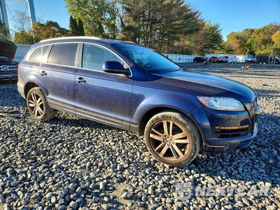 Czwarte zdjęcie samochodu z boku: 2015 AUDI Q7 PREMIUM PLUS VIN:WA1LGAFE6FD007905 - miniatura