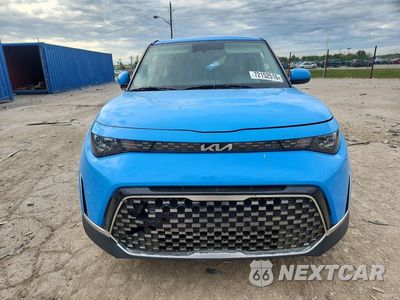 Piąte zdjęcie samochodu w środku: 2023 KIA SOUL EX VIN:KNDJ33AUXP7189014 - miniatura