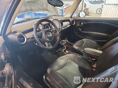 Zdjęcie 8 z 12 samochodu: 2013 MINI COOPER VIN:WMWSU3C56DT691381 - miniatura