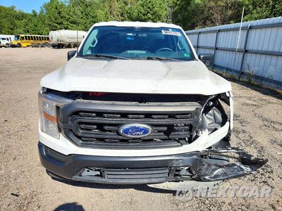 Piąte zdjęcie samochodu w środku: 2022 FORD F150 SUPER CAB VIN:1FTEX1CB6NKE11824 - miniatura