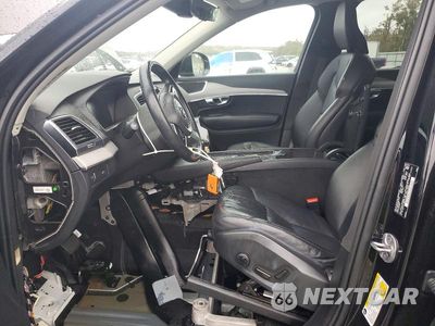 Zdjęcie 7 z 14 samochodu: 2022 VOLVO XC90 T5 MOMENTUM VIN:YV4102PK3N1837816 - miniatura
