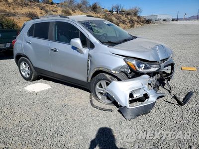 Czwarte zdjęcie samochodu z boku: 2019 CHEVROLET TRAX 1LT VIN:KL7CJLSB7KB892133 - miniatura