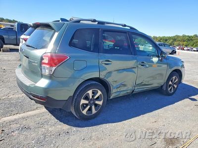 Trzecie zdjęcie samochodu z tyłu: 2017 SUBARU FORESTER 2.5I LIMITED VIN:JF2SJARC1HH569687 - miniatura