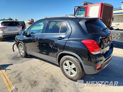 Drugie zdjęcie samochodu z przodu: 2017 CHEVROLET TRAX 1LT VIN:3GNCJLSB9HL224464 - miniatura
