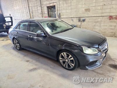 Czwarte zdjęcie samochodu z boku: 2014 MERCEDES-BENZ E 350 4MATIC VIN:WDDHF8JB5EA988562 - miniatura