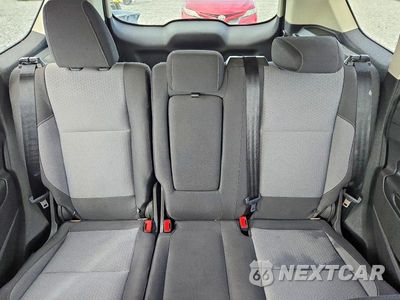 Zdjęcie 10 z 13 samochodu: 2017 FORD ESCAPE SE VIN:1FMCU9GD4HUE70658 - miniatura