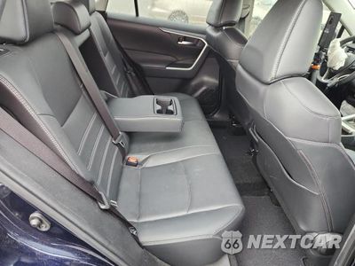 Zdjęcie 11 z 13 samochodu: 2020 TOYOTA RAV4 XLE PREMIUM VIN:JTMC1RFV5LD520757 - miniatura
