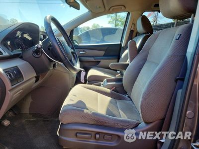 Zdjęcie 7 z 13 samochodu: 2016 HONDA ODYSSEY EX VIN:5FNRL5H48GB002299 - miniatura