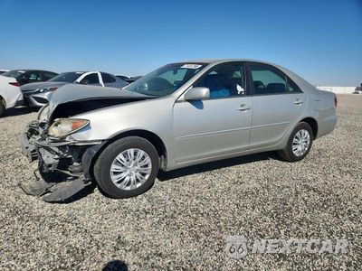 2005 TOYOTA CAMRY LE JTDBE32K053025884 - główne zdjęcie licytacji z USA - miniatura