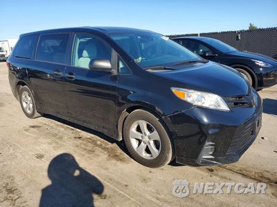 Czwarte zdjęcie samochodu z boku: 2020 TOYOTA SIENNA L VIN:5TDZZ3DCXLS086440 - miniatura